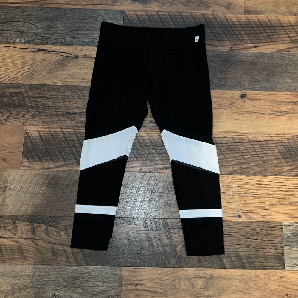 Women’s PINK Victorias Secret Leggings Black White Size Large